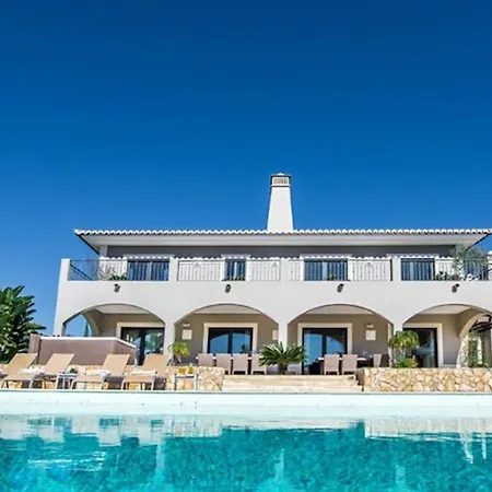 Pureza Elegant And Luxurious 6 Bedroom With Cinema Games And 2 Pools Villa Portimao