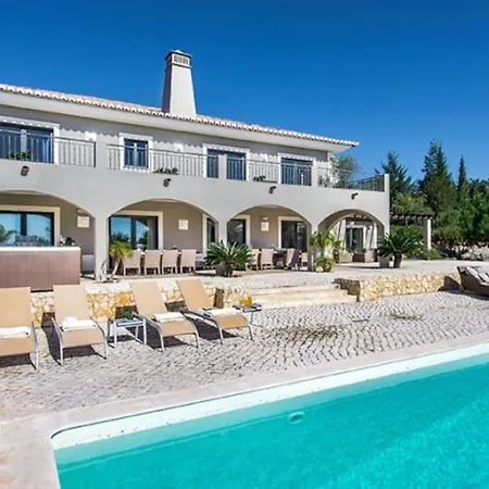 Villa Pureza Elegant And Luxurious 6 Bedroom With Cinema Games And 2 Pools Portimao