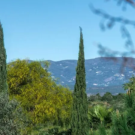 Villa Pureza Elegant And Luxurious 6 Bedroom With Cinema Games And 2 Pools *