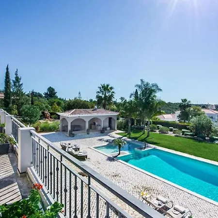 Villa Pureza Elegant And Luxurious 6 Bedroom With Cinema Games And 2 Pools Portimao