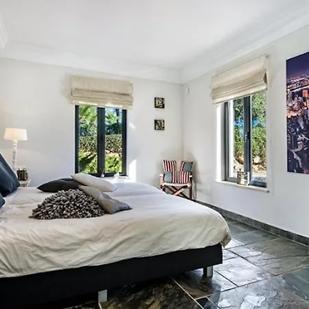 Pureza Elegant And Luxurious 6 Bedroom With Cinema Games And 2 Pools וילה *